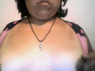 Mexicana en web cam Enseando Tetas!