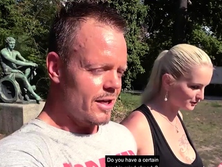 Piercedpussy milf rock-hard penetrated outdoor