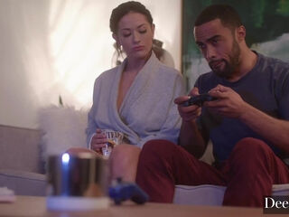 Stallion Strong's Sofa Conquest with Cosplay Beauty