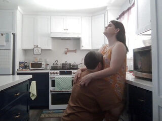 Surprise molten kitchen bang by Philp Sevenheart for crazy tiny prego Amelia Everheart: