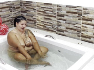 CHEATER fuck-a-thon TO bang IN THE JACUZZI Lexly