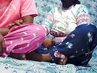 Sri Lanka dasi man and mother fuck-a-thon in the park