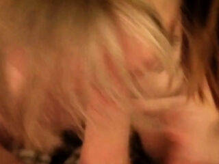 Dansk hjemmelavet amatrblowjob