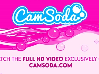 Camsoda huge-chested blond cougar solo