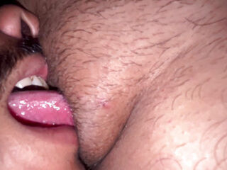 Fabulous female cunt slurping vid