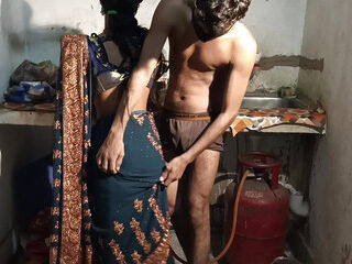 Bhabhi Ji Ko Choda Uski guest room Me HD flick gonzo pornography