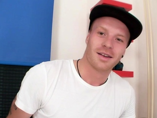 Black Cock Reams Hot Wife Barra Brass