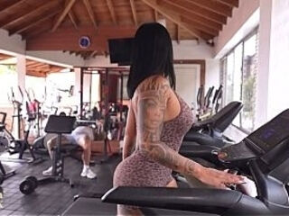 I saw him at the gym, he took me to his house for a massage and I ended up with his cock inside me - Mariana Martix &amp_ Dandy Love