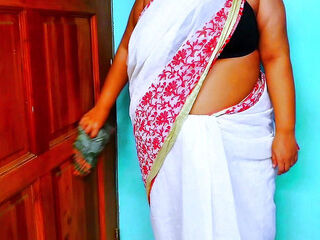 Big bootie maid aunty ko overwhelming gand fat diya malkin sahev zee