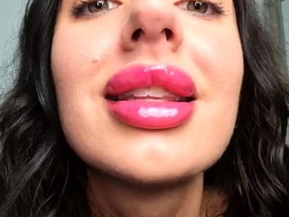 Inked vamp - masturbate To Mommies Lips