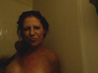 Wonderful bare milf douche time