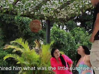 Two brunette bitches are fucking on his dick real hard outdoors