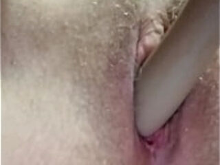 Feeling NAUGHTY very early in the morning,so i get handy