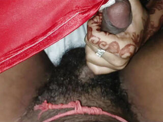 Indian Bhabhi gargle my Dick , Indian Desi Bhabhi gargle My manhood With Diary Milk