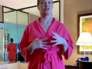 Hot brunette from squirt masturbating on webcam