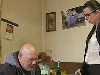 The Bailiff Forecloses The cooter