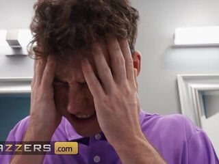 Busty milf Justine storms in to help him with a boner