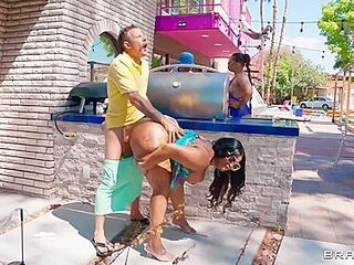 Jayla Page - Bubbly Cowgirl pin - Exxtra